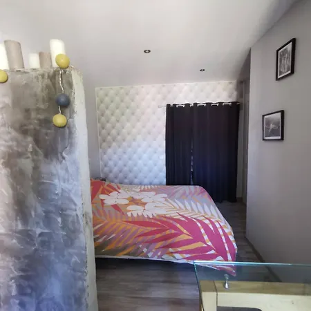 Homestay Privee Au Pied Des Cevennes